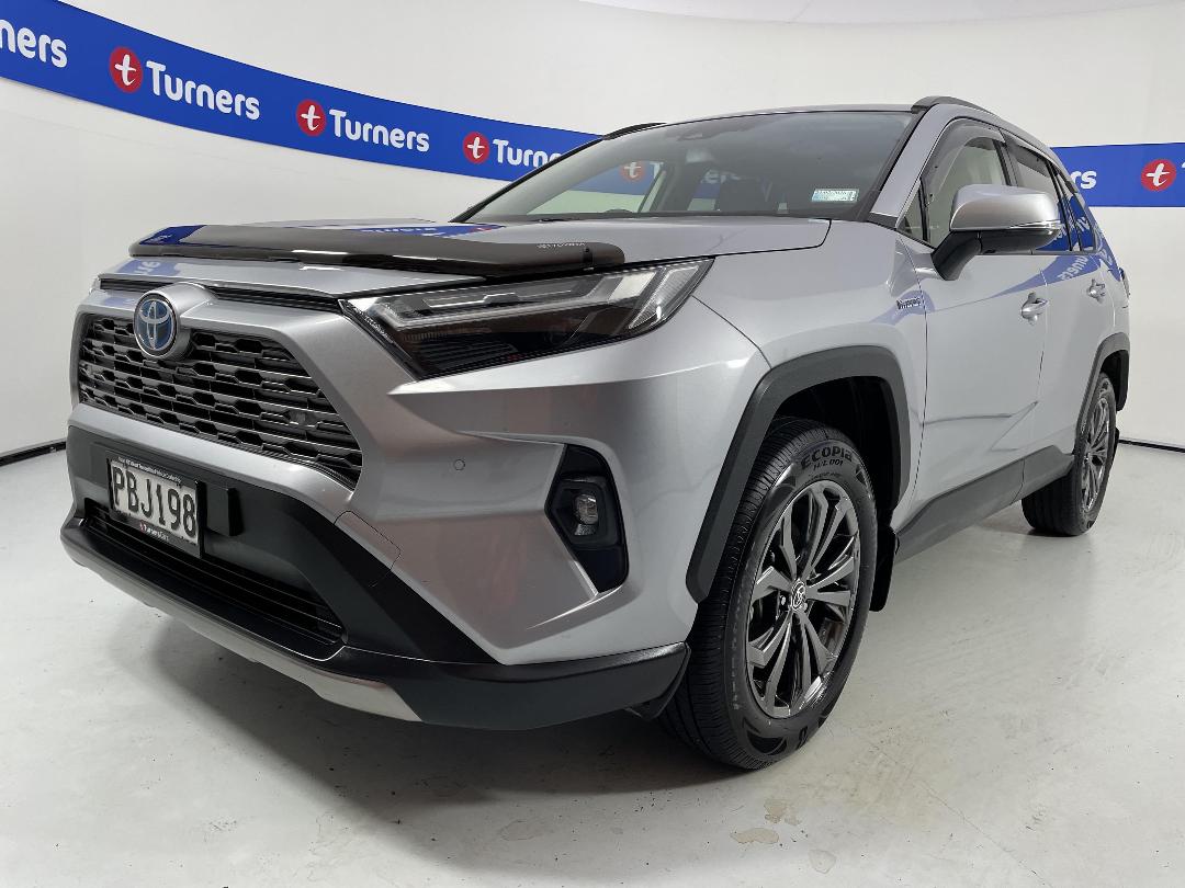 Photo '4' of Toyota Rav4