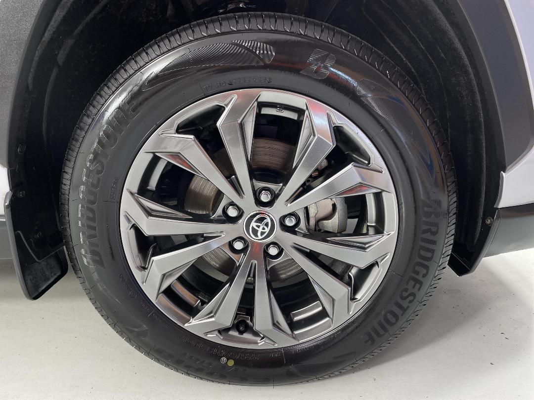 Photo '9' of Toyota Rav4