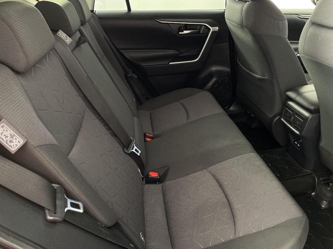 Photo '20' of Toyota Rav4