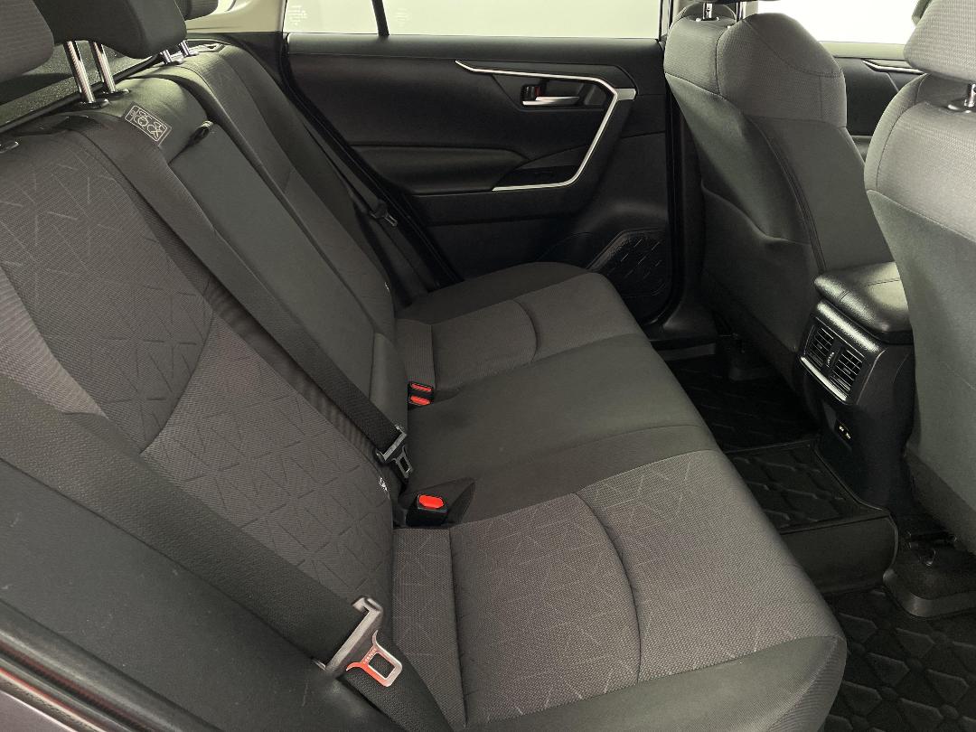 Photo '20' of Toyota Rav4