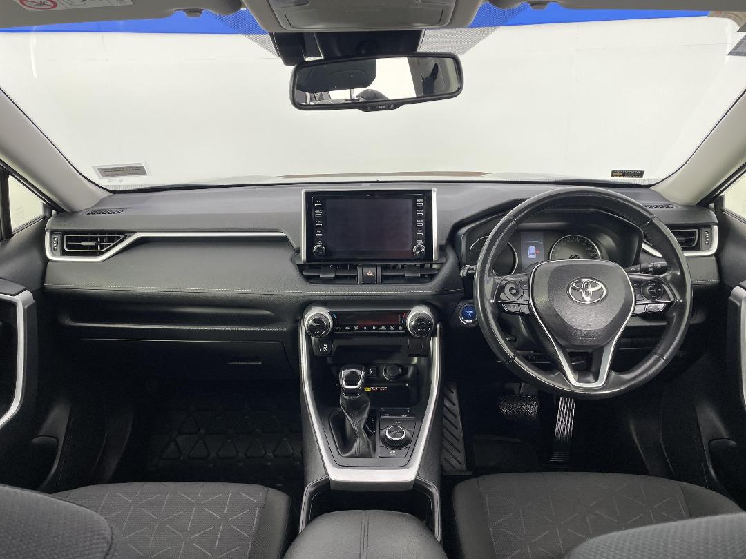 Photo '17' of Toyota Rav4