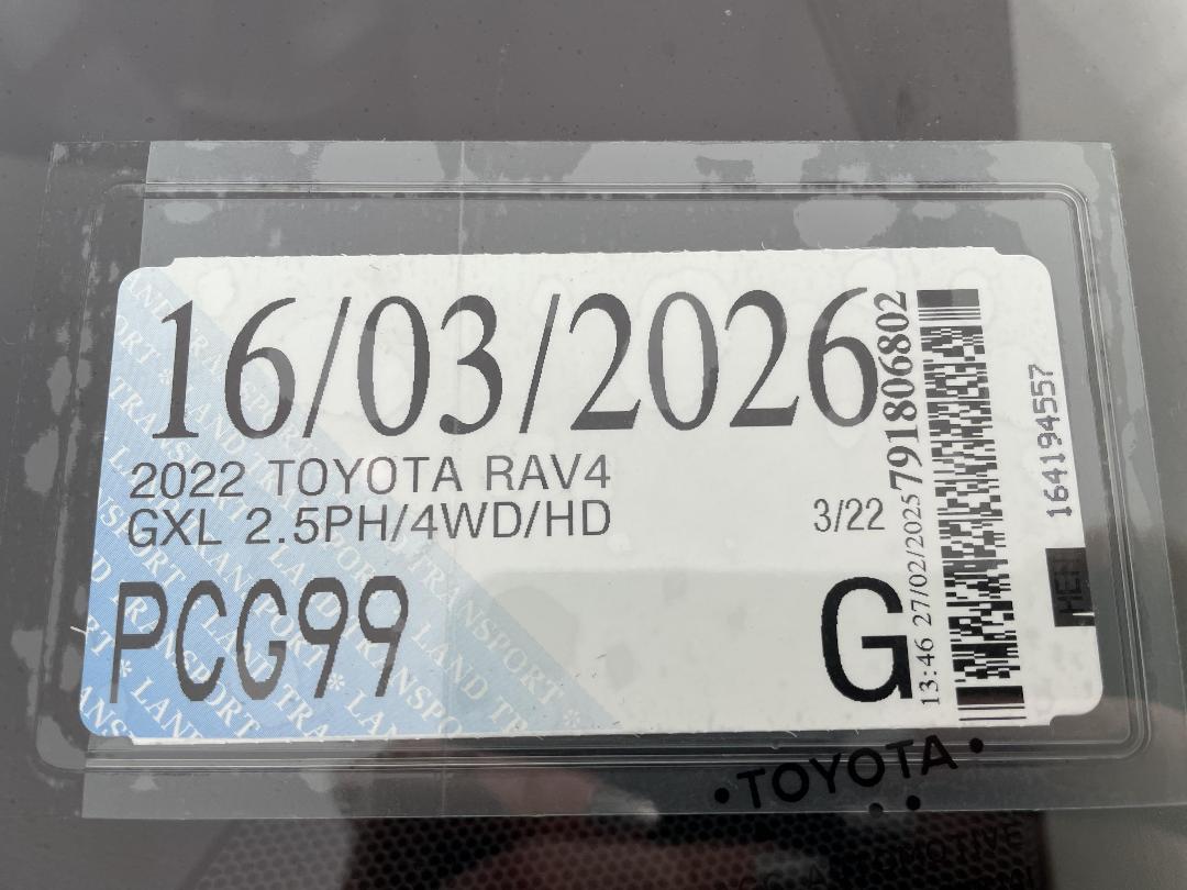 Photo '33' of Toyota Rav4