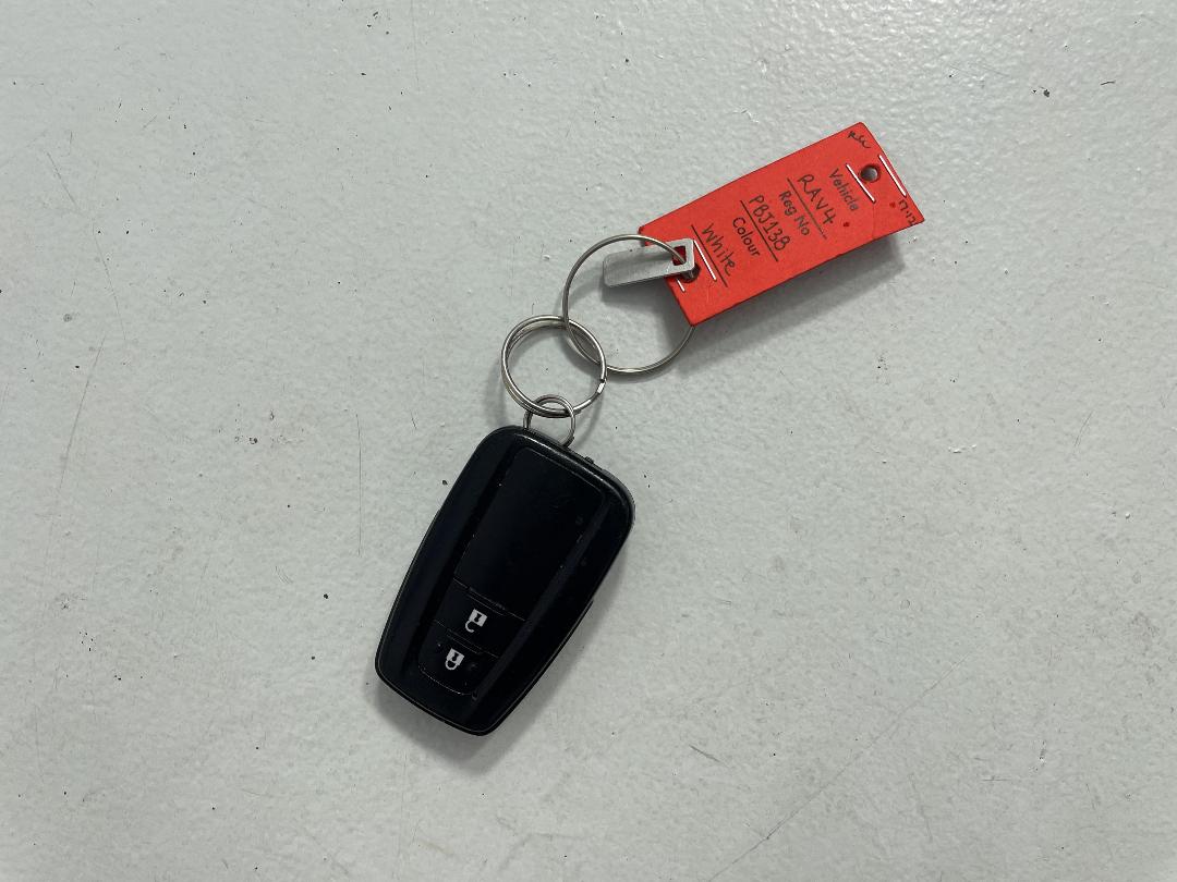 Photo '22' of Toyota Rav4