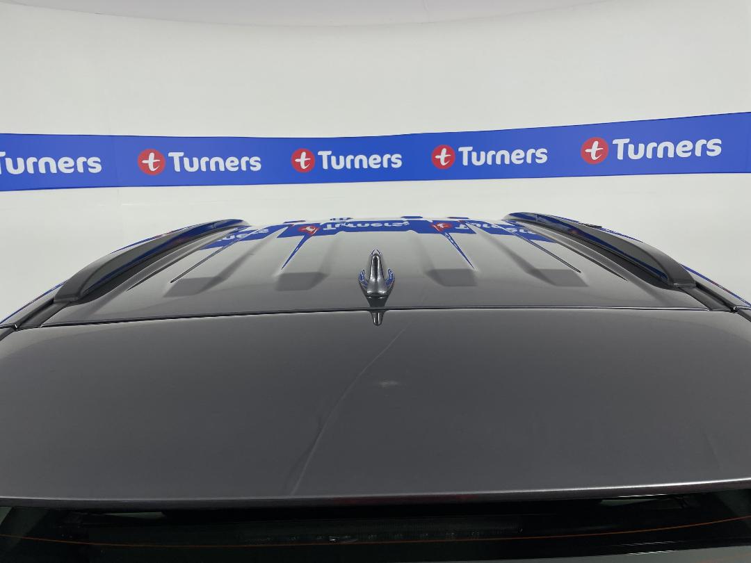 Photo '32' of Toyota Rav4