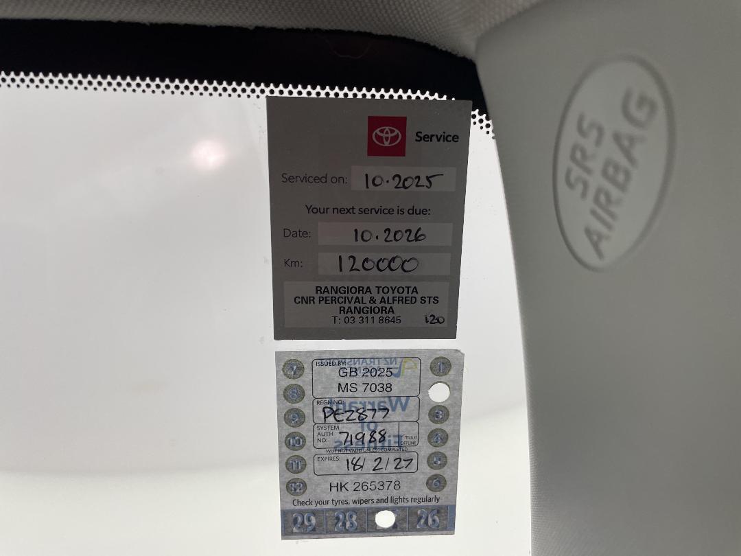 Photo '32' of Toyota Rav4