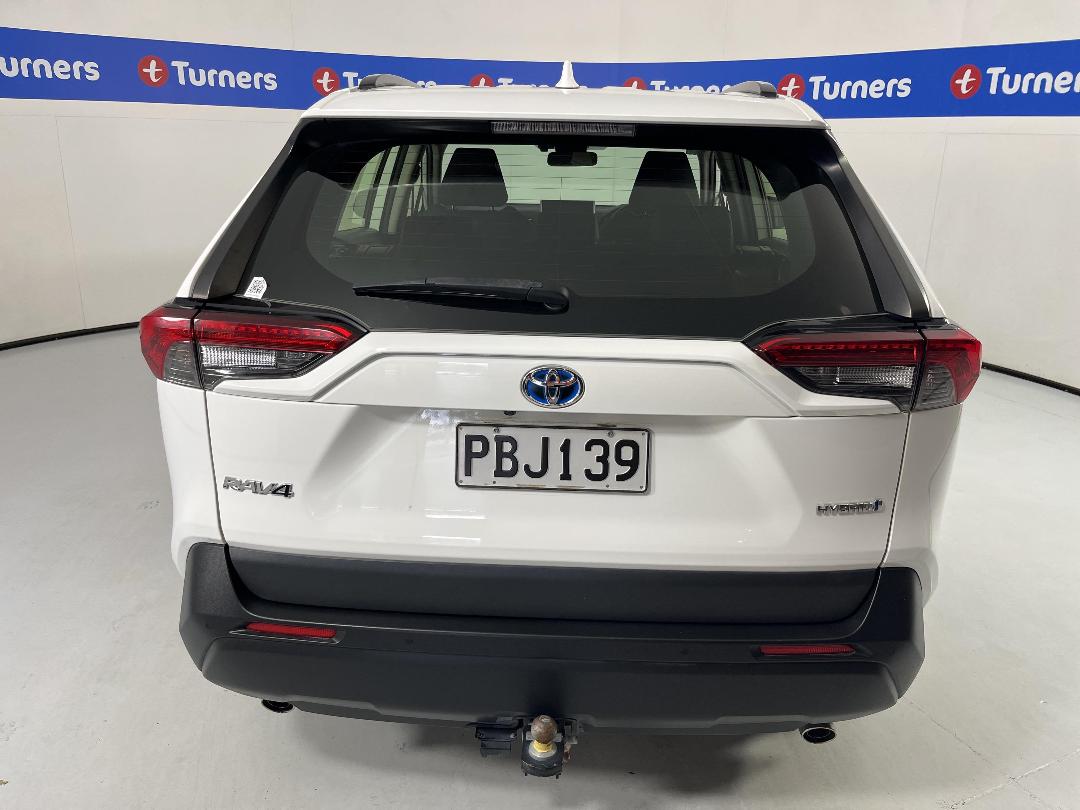 Photo '6' of Toyota Rav4