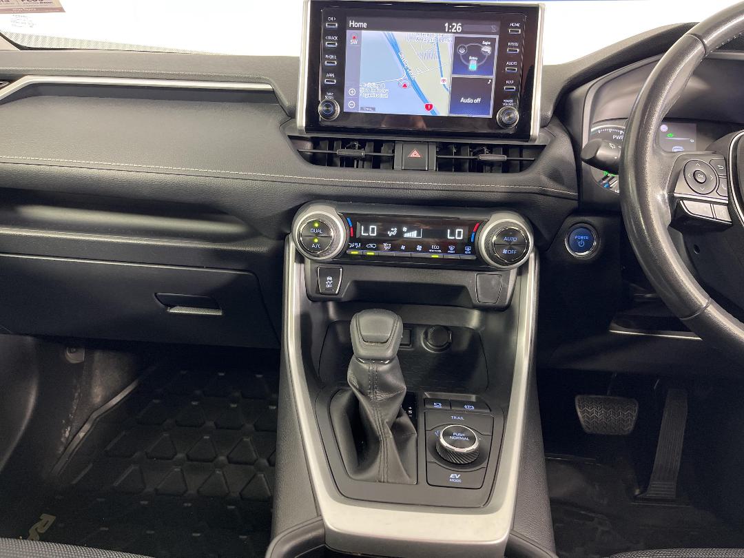 Photo '18' of Toyota Rav4