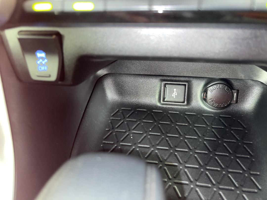 Photo '29' of Toyota Rav4