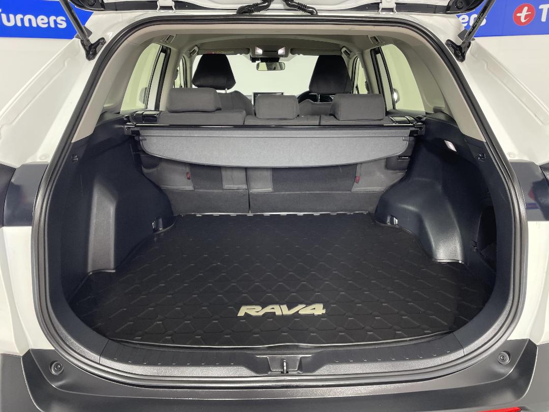 Photo '14' of Toyota Rav4 Photo '14' of Toyota Rav4