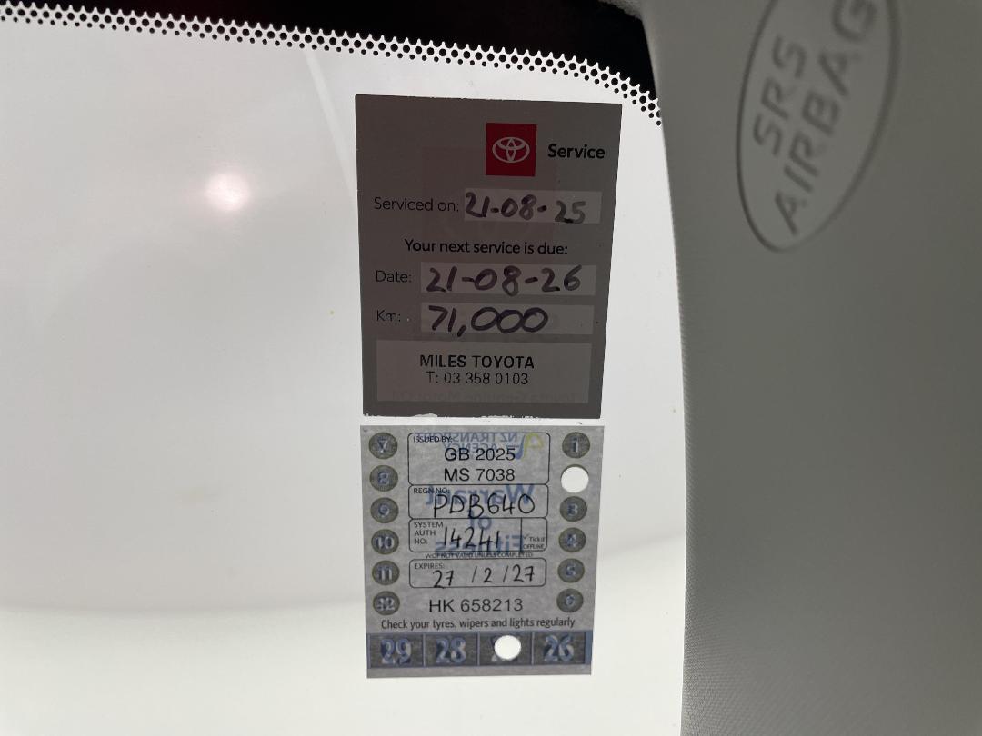 Photo '30' of Toyota Rav4 Photo '30' of Toyota Rav4