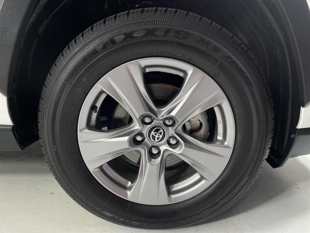 Photo '9' of Toyota Rav4 Photo '9' of Toyota Rav4