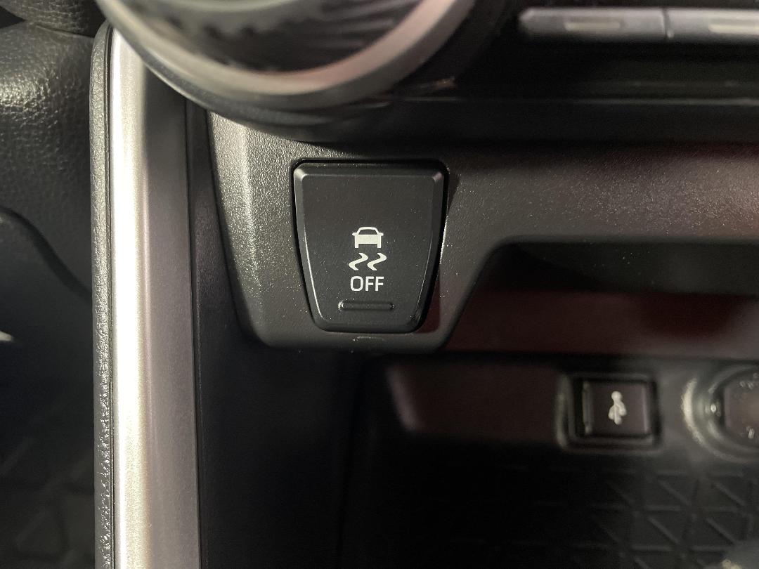 Photo '27' of Toyota Rav4 Photo '27' of Toyota Rav4