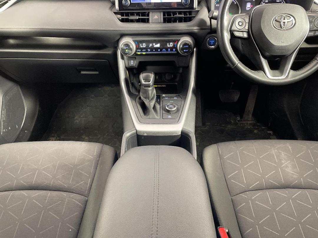 Photo '18' of Toyota Rav4 Photo '18' of Toyota Rav4