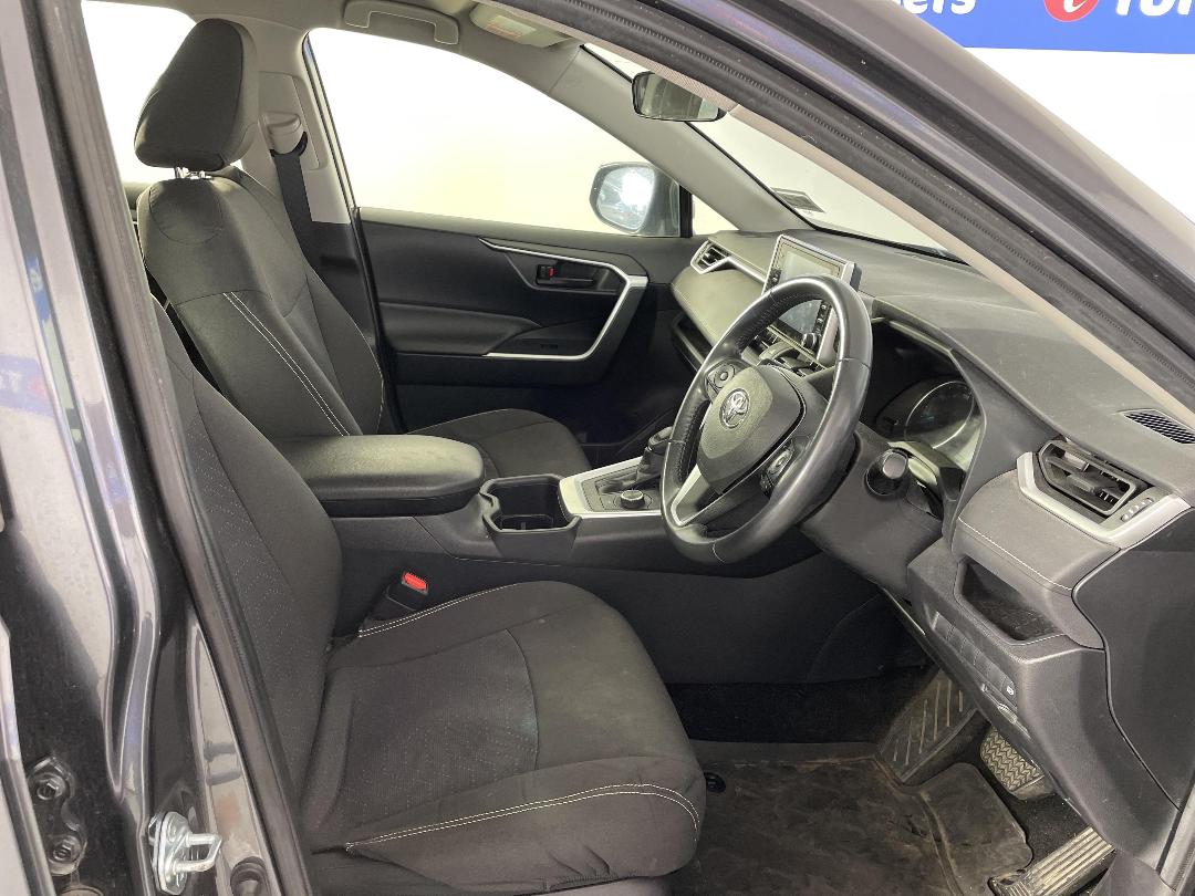 Photo '16' of Toyota Rav4 Photo '16' of Toyota Rav4