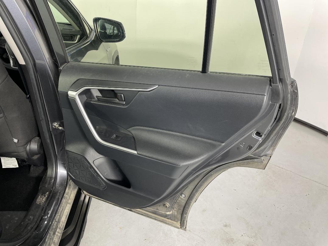 Photo '19' of Toyota Rav4 Photo '19' of Toyota Rav4