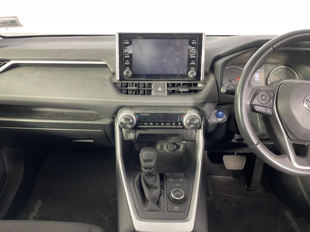 Photo '18' of Toyota Rav4 Photo '18' of Toyota Rav4