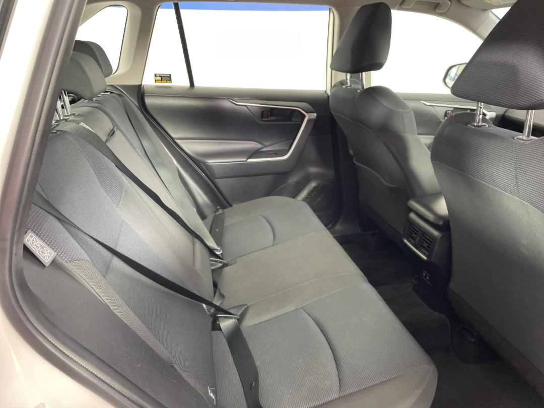 Photo '20' of Toyota Rav4