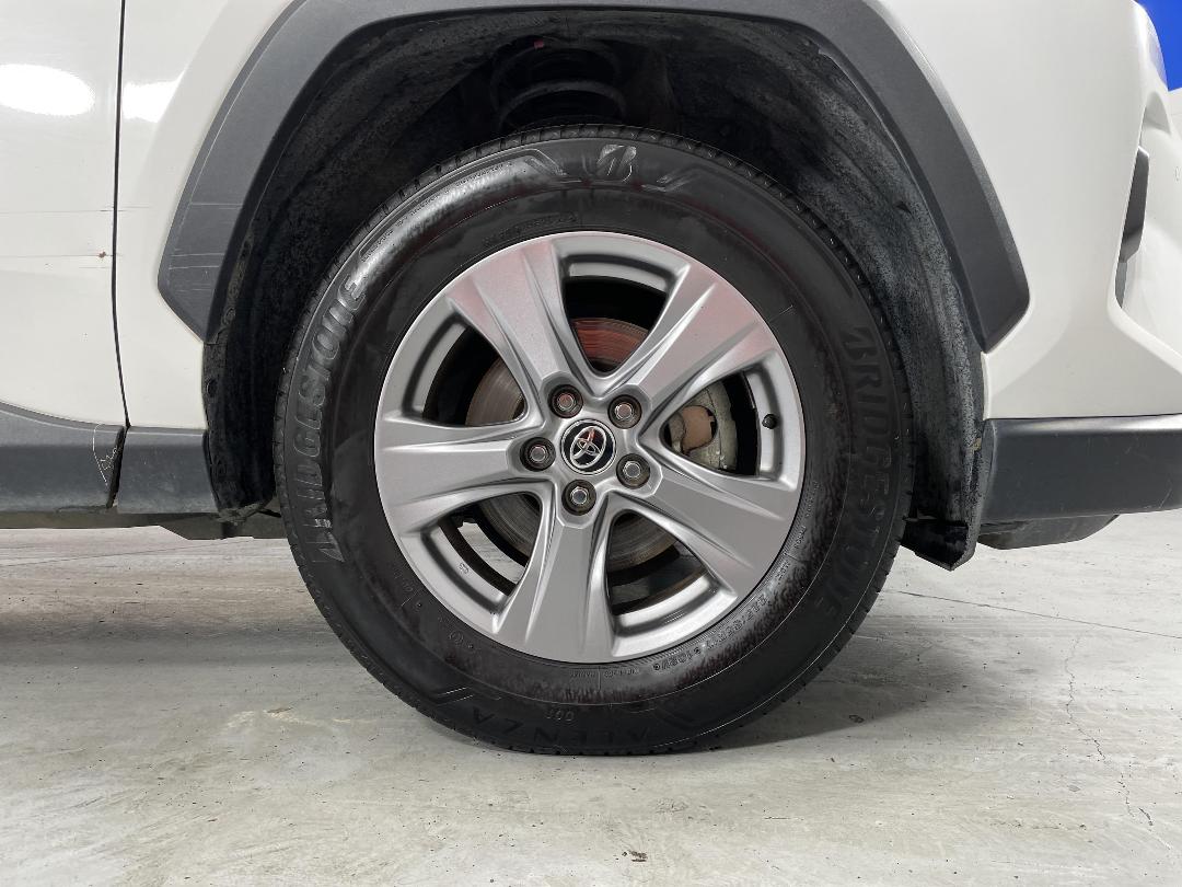 Photo '9' of Toyota Rav4