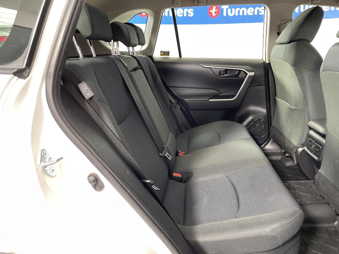 Photo '20' of Toyota Rav4