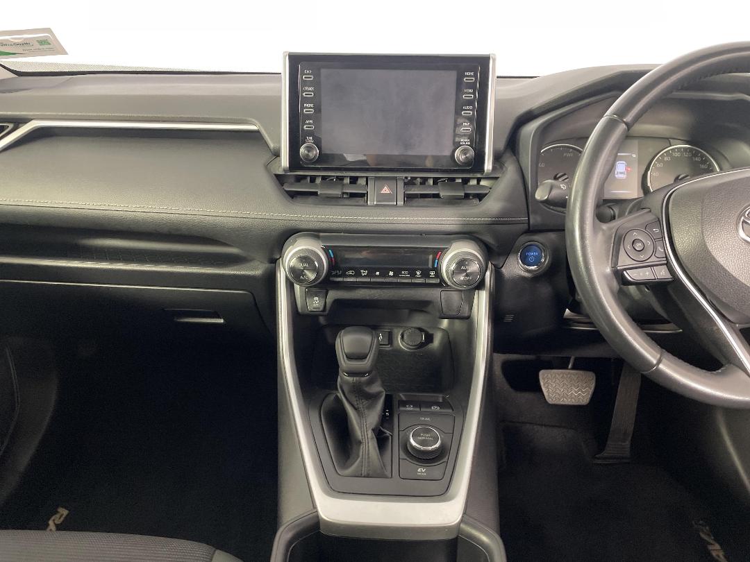 Photo '18' of Toyota Rav4 Photo '18' of Toyota Rav4