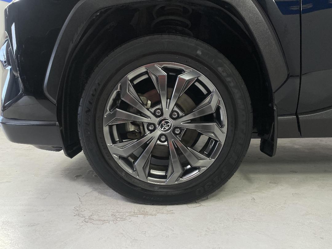 Photo '10' of Toyota Rav4