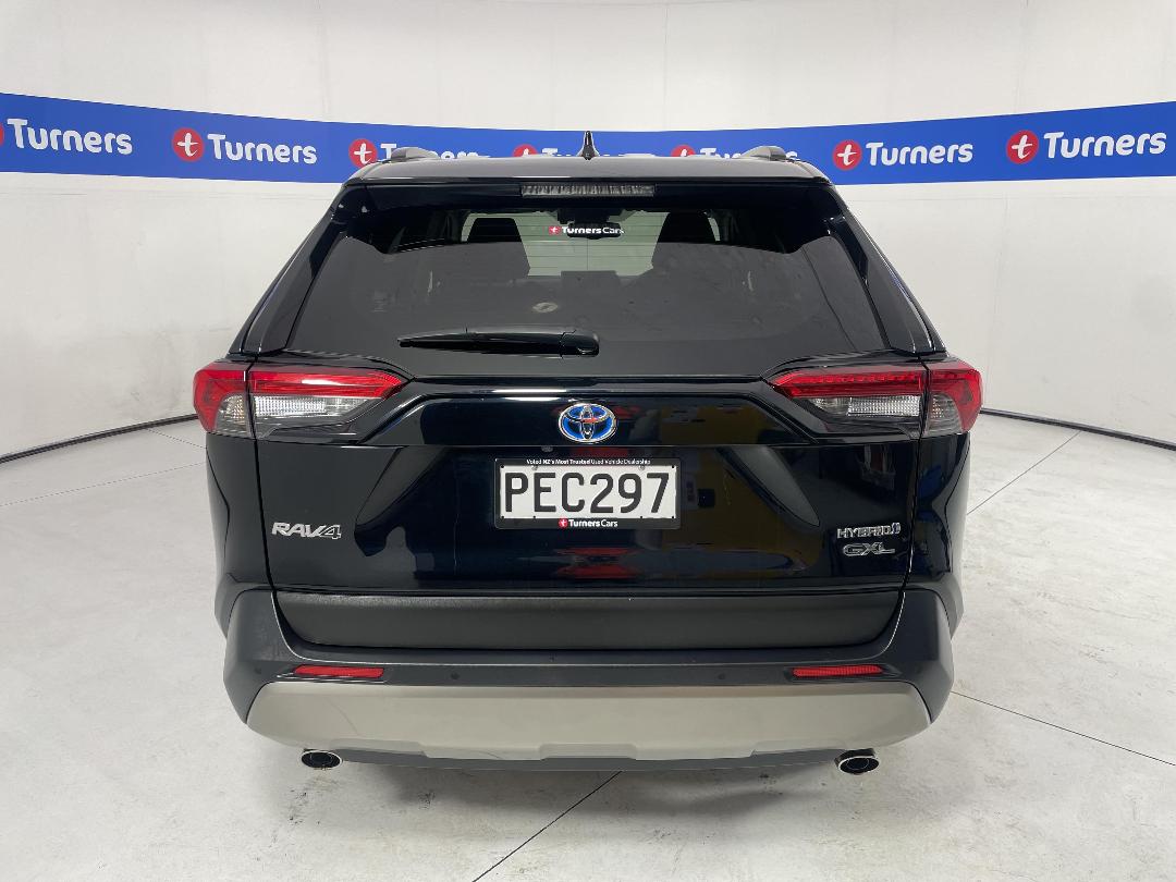 Photo '6' of Toyota Rav4