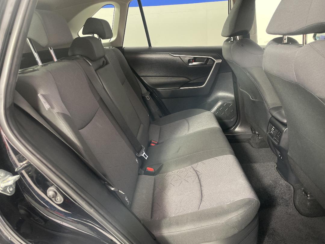 Photo '20' of Toyota Rav4