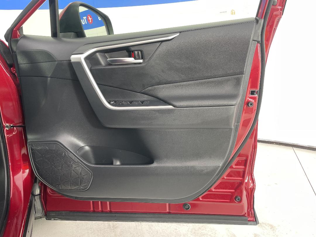 Photo '15' of Toyota Rav4 Photo '15' of Toyota Rav4