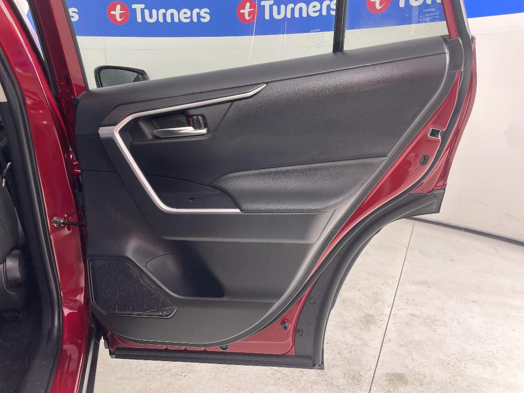 Photo '19' of Toyota Rav4 Photo '19' of Toyota Rav4