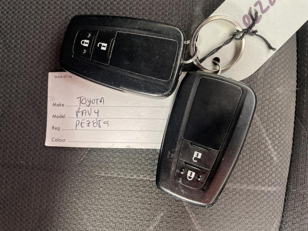 Photo '22' of Toyota Rav4 Photo '22' of Toyota Rav4