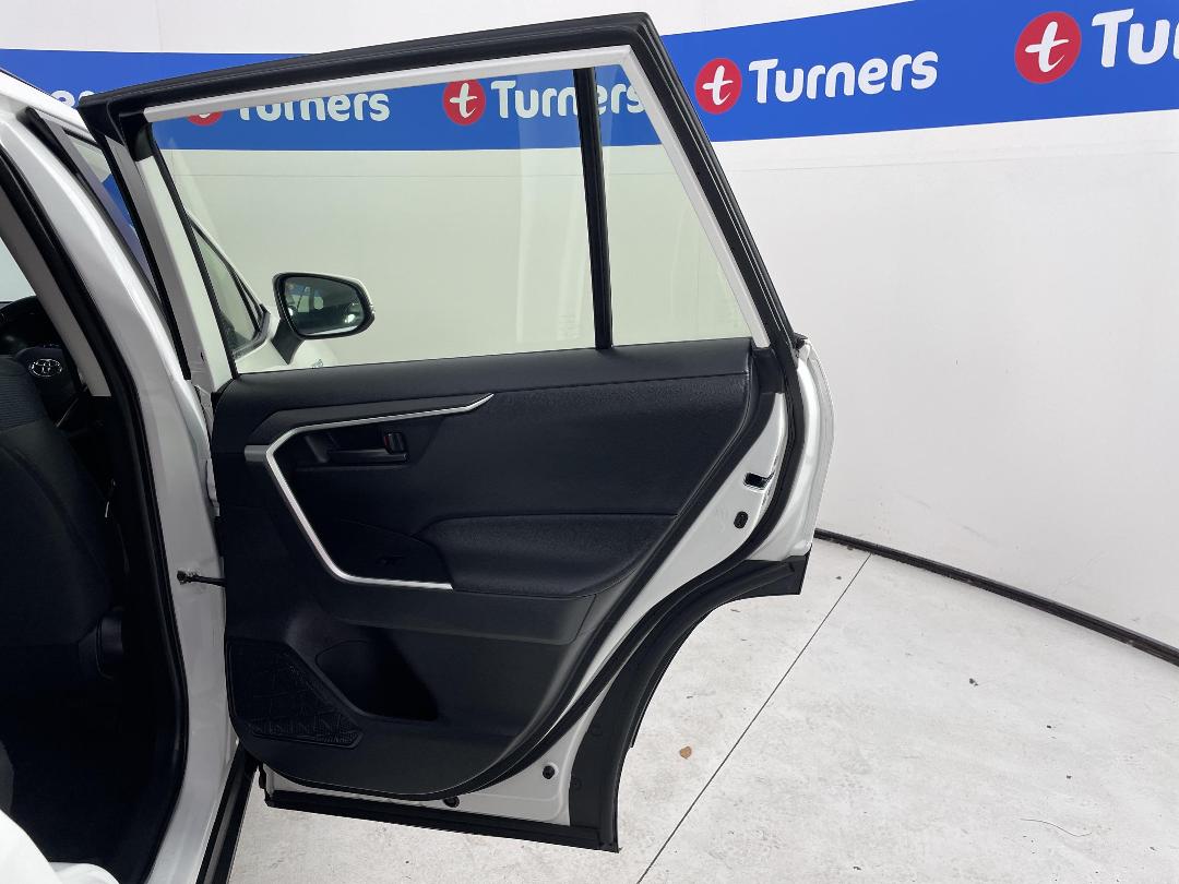 Photo '19' of Toyota Rav4