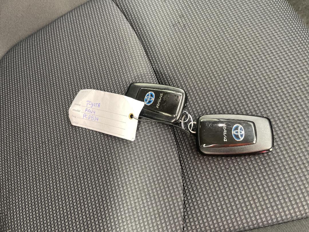 Photo '22' of Toyota Rav4