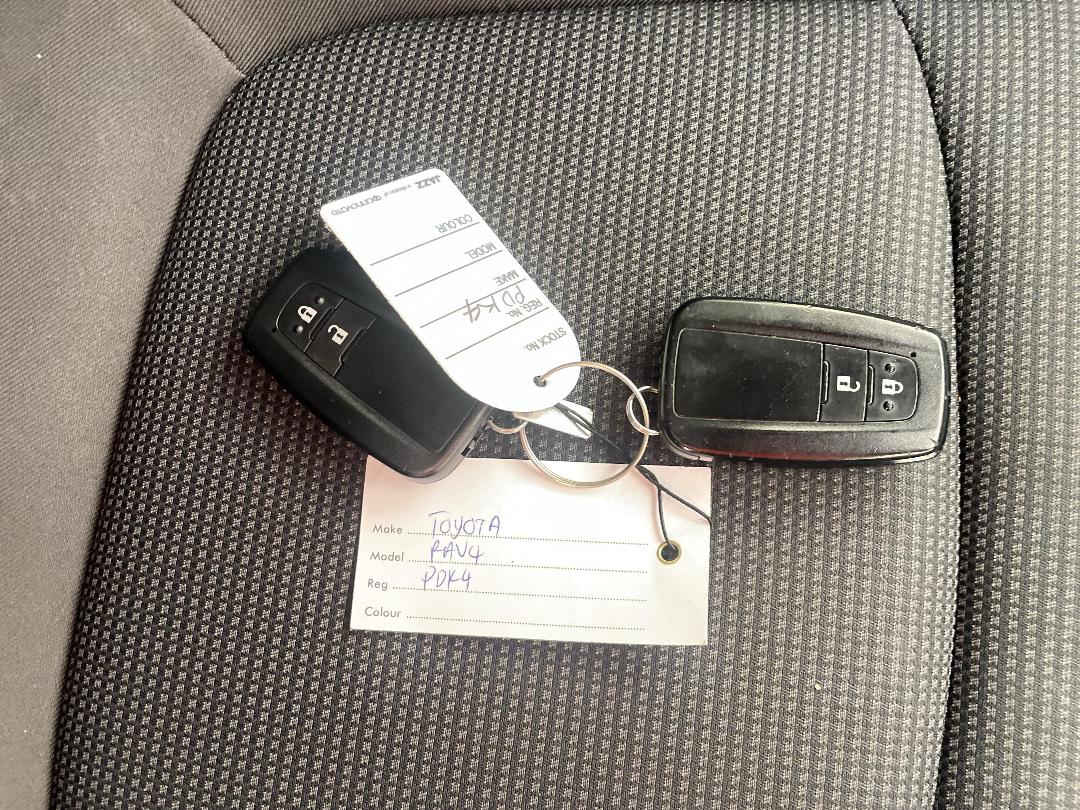 Photo '22' of Toyota Rav4 Photo '22' of Toyota Rav4