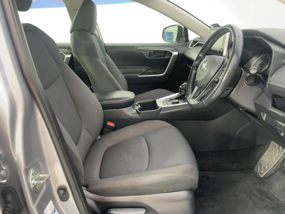 Photo '16' of Toyota Rav4 Photo '16' of Toyota Rav4