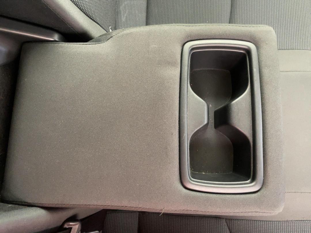 Photo '24' of Toyota Rav4 Photo '24' of Toyota Rav4