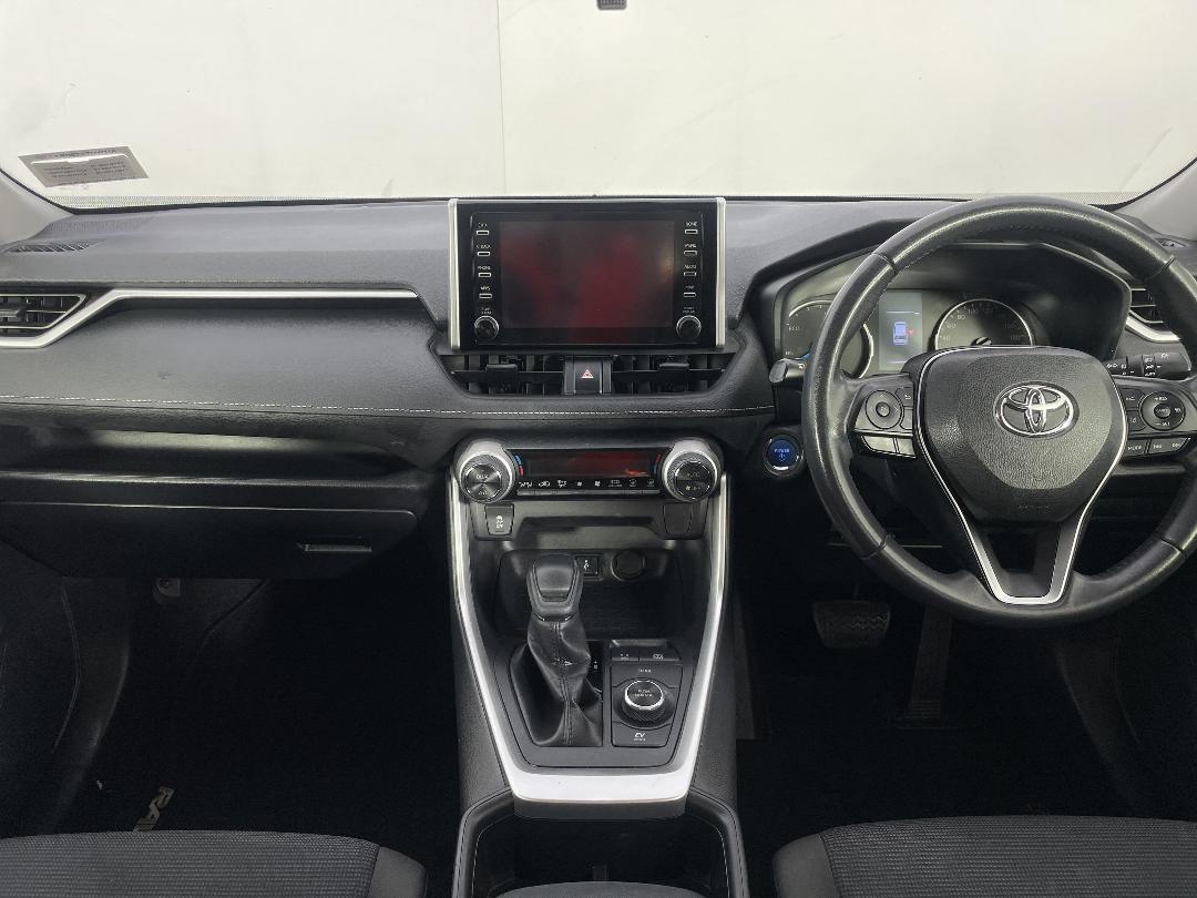 Photo '17' of Toyota Rav4