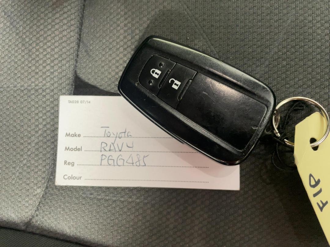 Photo '22' of Toyota Rav4