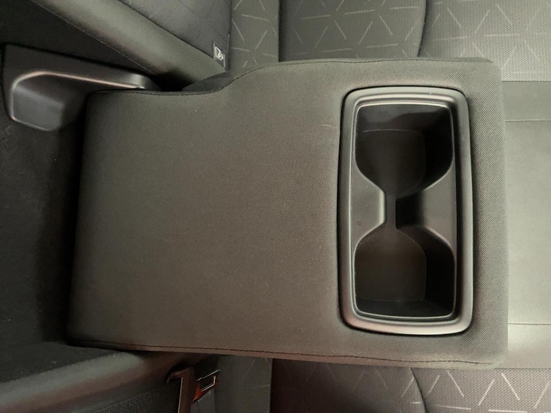 Photo '24' of Toyota Rav4