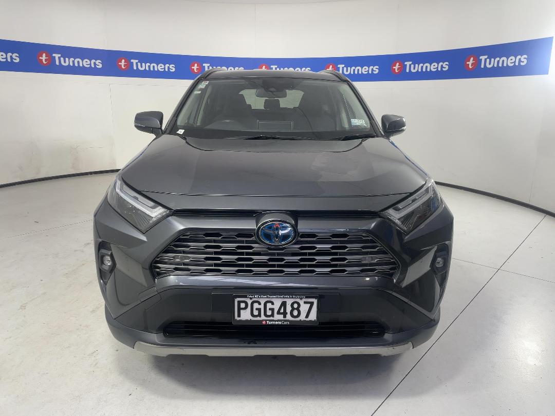 Photo '2' of Toyota Rav4