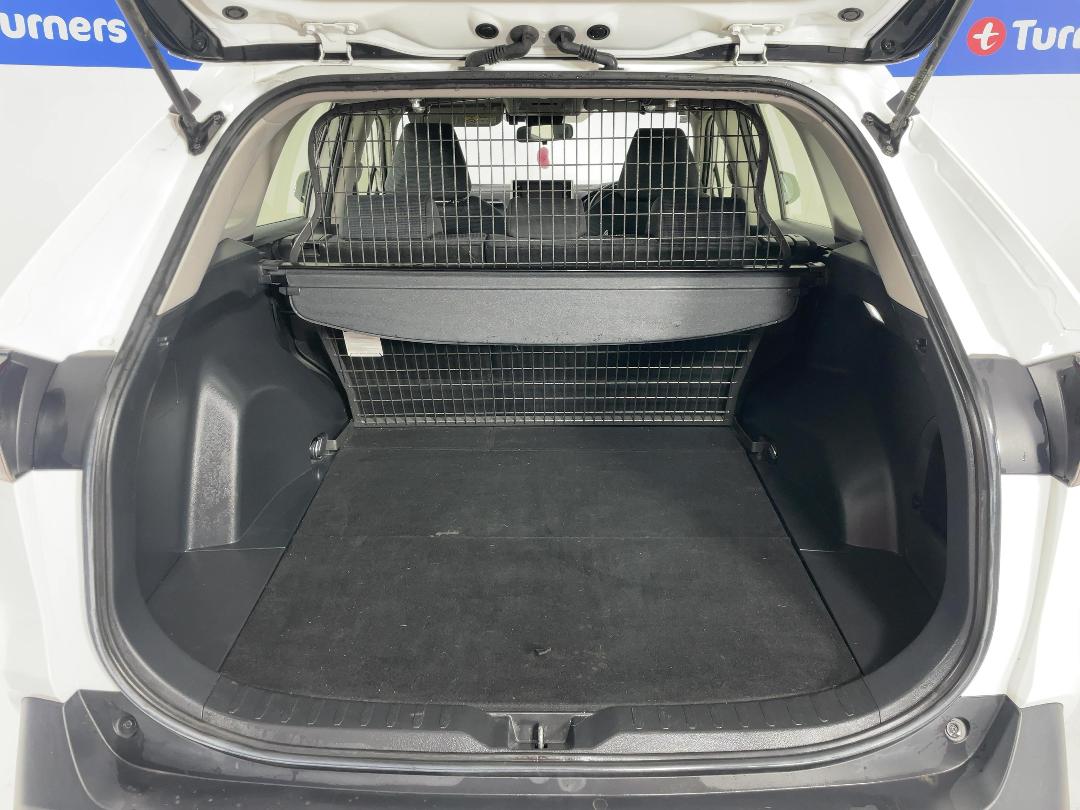 Photo '14' of Toyota Rav4