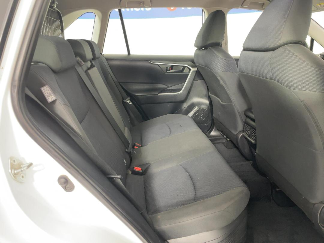 Photo '20' of Toyota Rav4