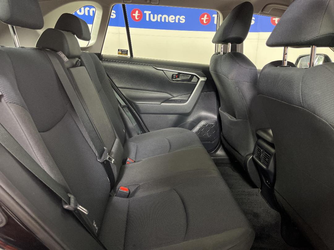 Photo '20' of Toyota Rav4