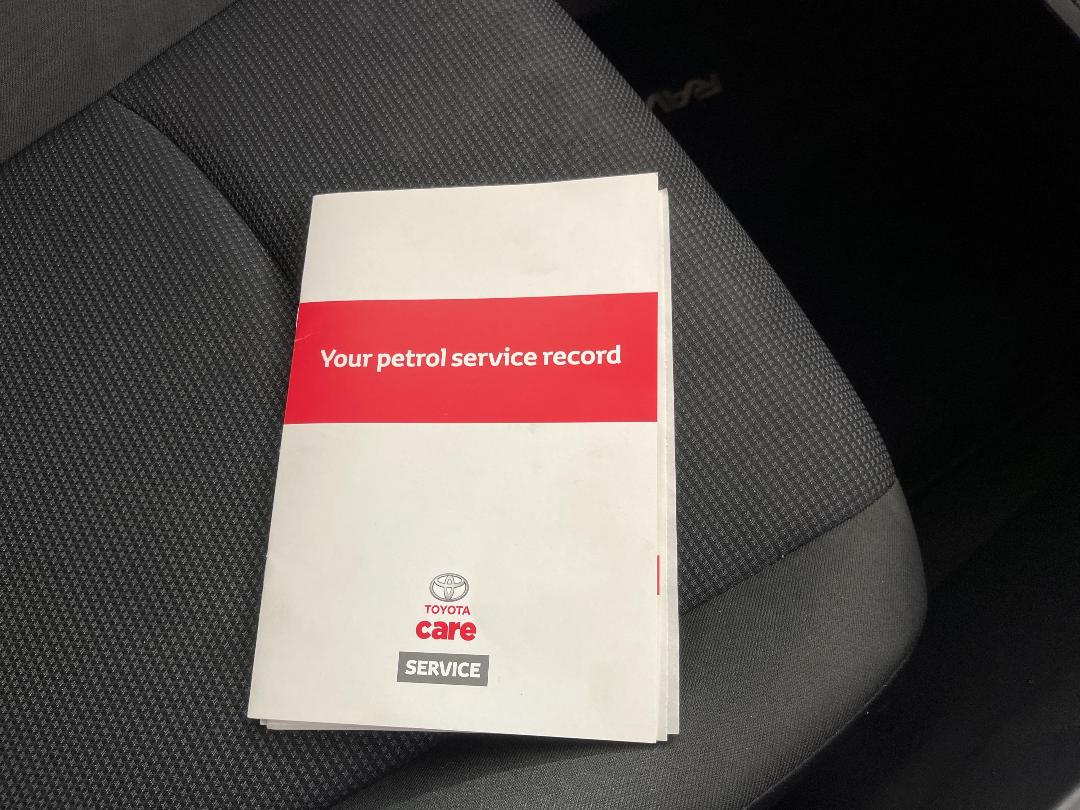 Photo '27' of Toyota Rav4