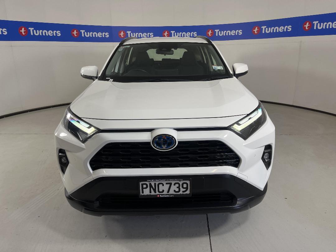 Photo '2' of Toyota Rav4