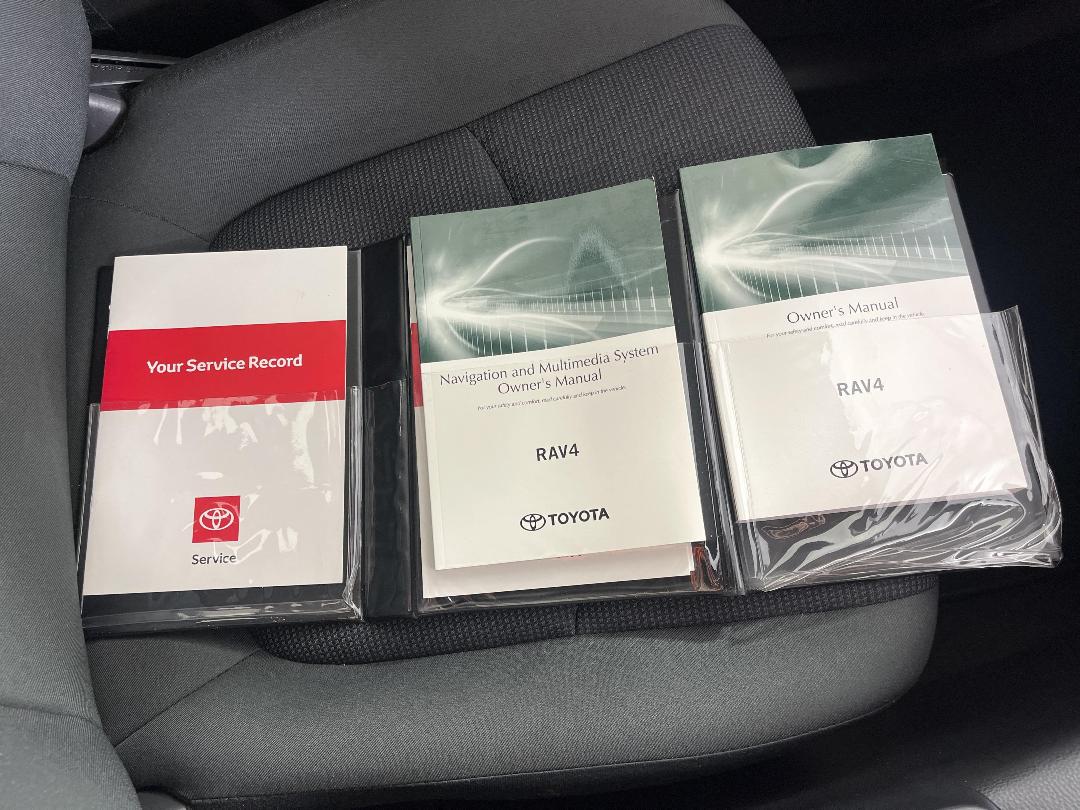 Photo '27' of Toyota Rav4