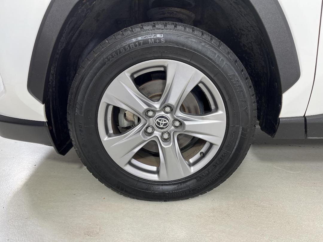 Photo '10' of Toyota Rav4 Photo '10' of Toyota Rav4