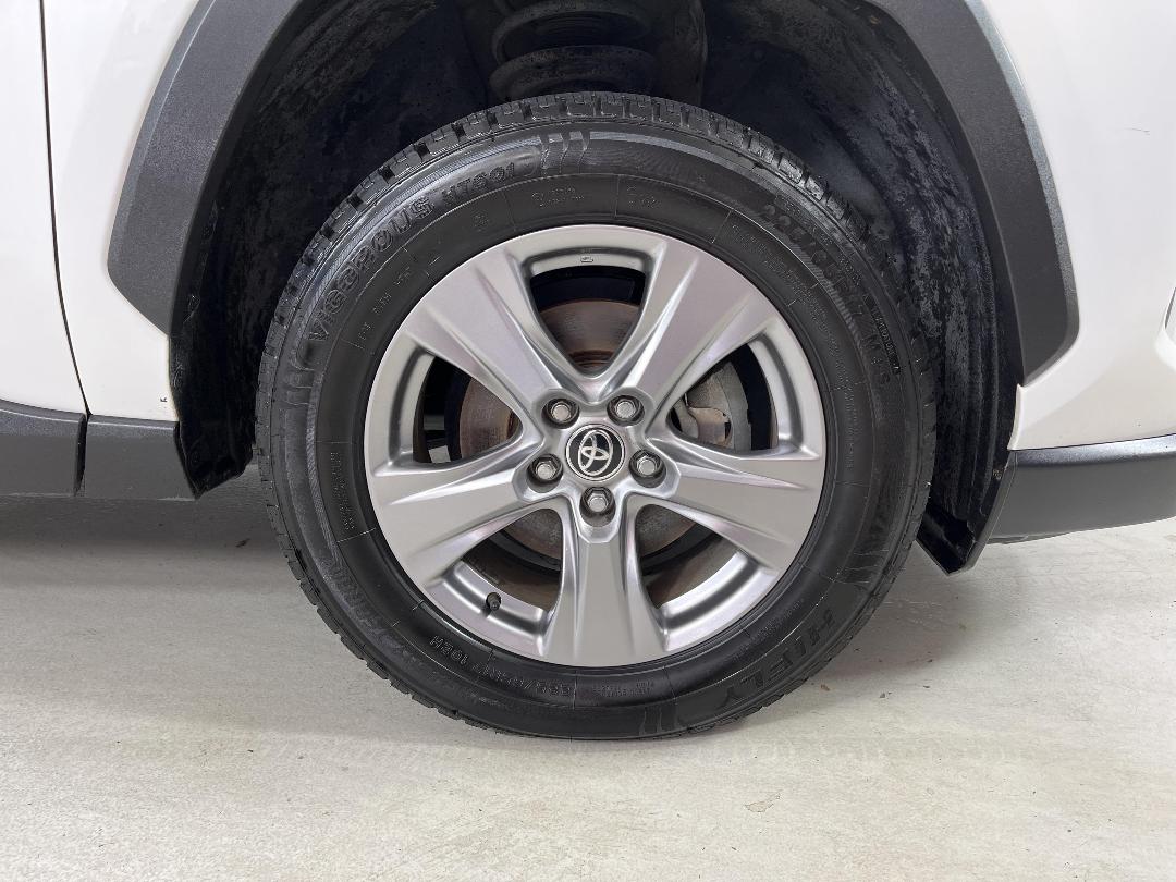 Photo '9' of Toyota Rav4 Photo '9' of Toyota Rav4