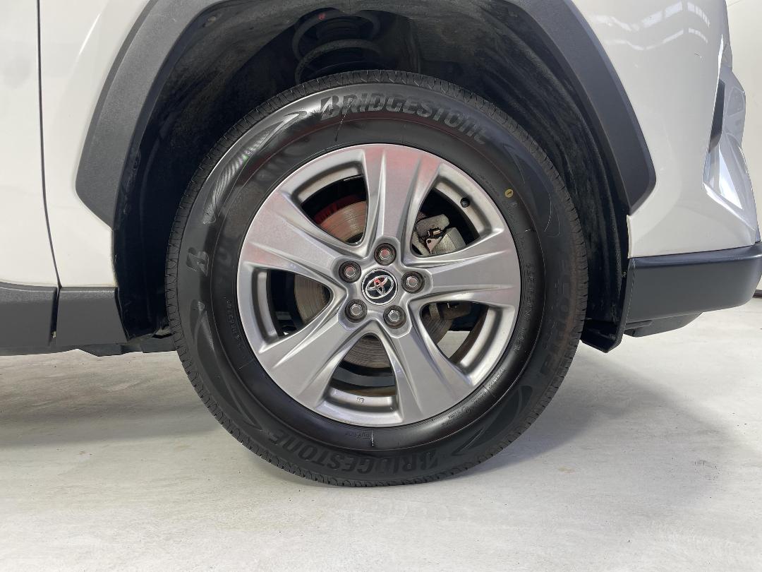 Photo '9' of Toyota Rav4