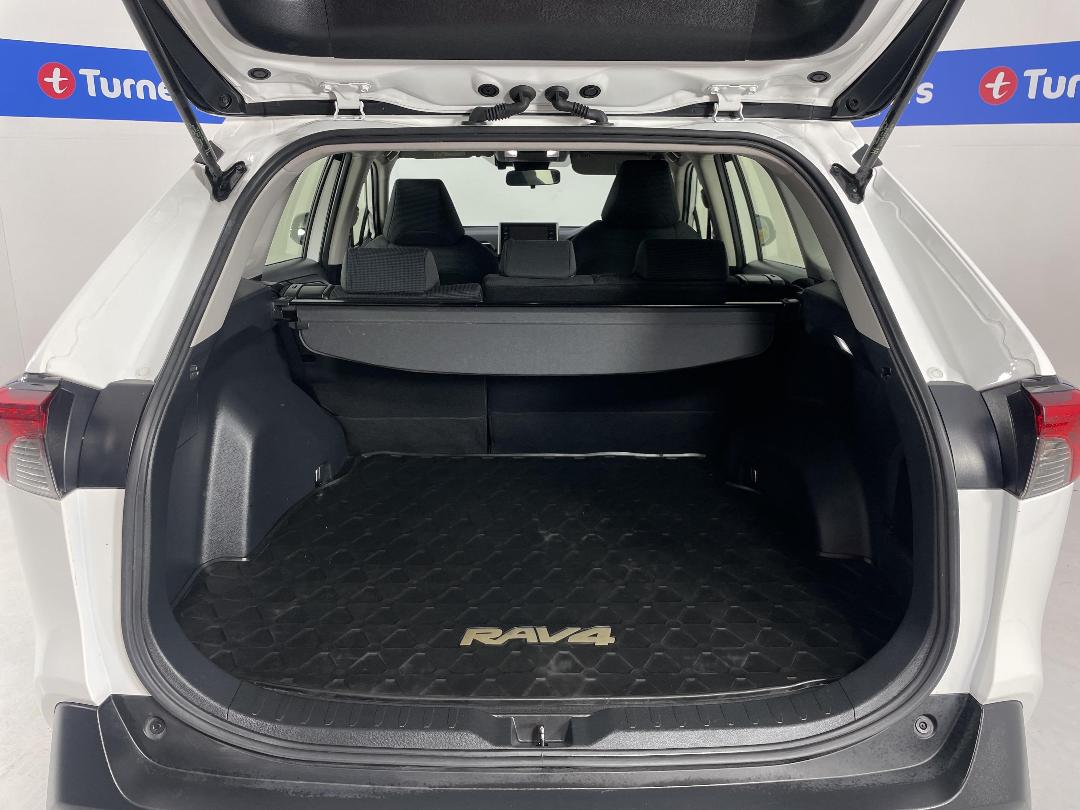 Photo '14' of Toyota Rav4