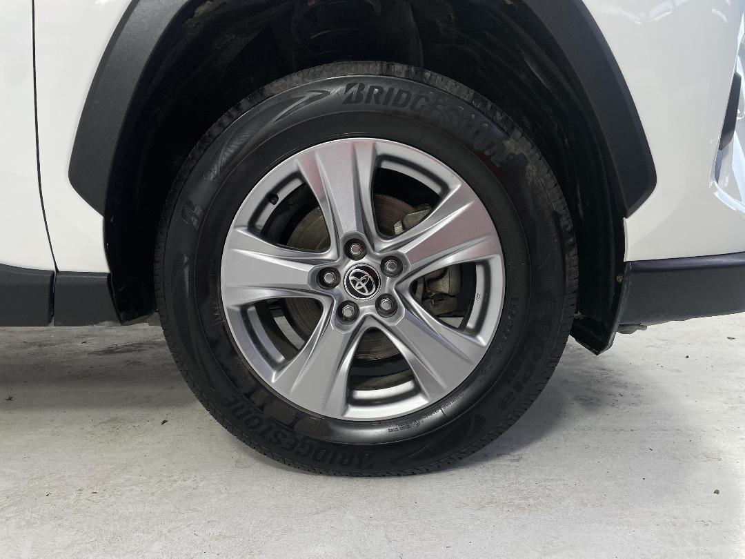 Photo '9' of Toyota Rav4